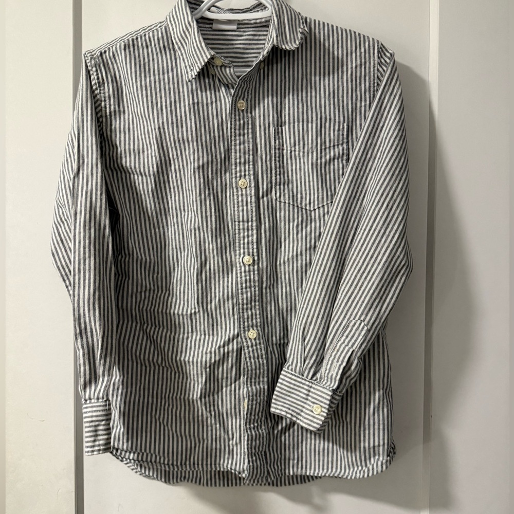 GAP BOYS  Black and White Striped Button Down Shirt